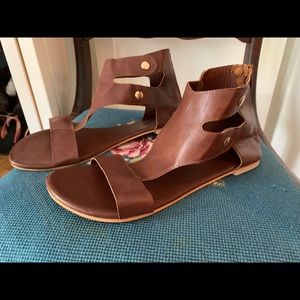 Gladiator Sandals—size 9